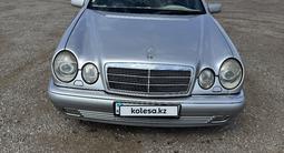 Mercedes-Benz E 280 1996 года за 3 100 000 тг. в Караганда – фото 3