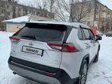 Toyota RAV4 2021 годаүшін19 100 000 тг. в Астана – фото 4