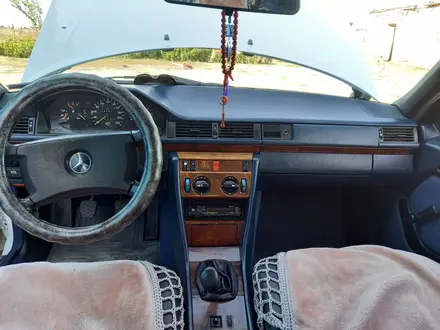 Mercedes-Benz E 230 1991 года за 1 700 000 тг. в Шымкент – фото 8
