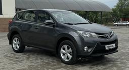 Toyota RAV4 2015 годаүшін8 800 000 тг. в Уральск – фото 3