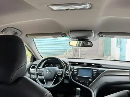 Toyota Camry 2017 года за 12 800 000 тг. в Семей – фото 6