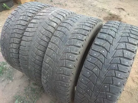 Шины 205/60 R16 — "Maxxis Presa Spike" (Китай), зимние, в хорошем за 70 000 тг. в Астана – фото 2