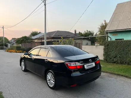 Toyota Camry 2014 года за 10 700 000 тг. в Алматы – фото 2