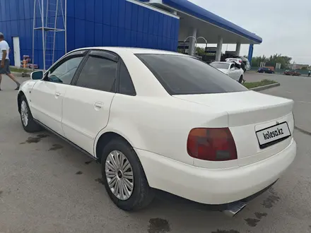 Audi A4 1996 года за 1 800 000 тг. в Алматы – фото 6