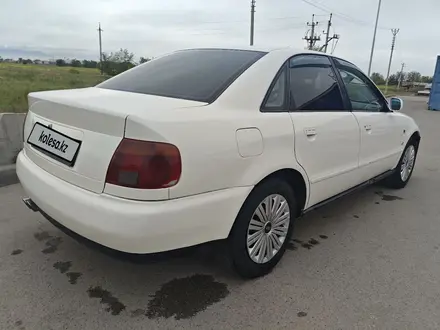 Audi A4 1996 года за 1 800 000 тг. в Алматы – фото 7