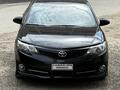 Toyota Camry 2014 года за 5 241 855 тг. в Актобе – фото 3