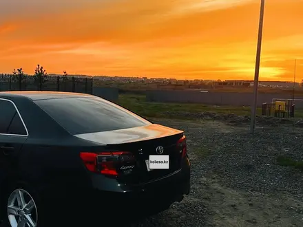 Toyota Camry 2014 года за 5 241 855 тг. в Актобе – фото 6