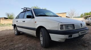 Volkswagen Passat 1993 года за 1 300 000 тг. в Уральск