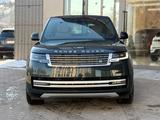 Land Rover Range Rover 2024 года за 127 745 000 тг. в Алматы – фото 2