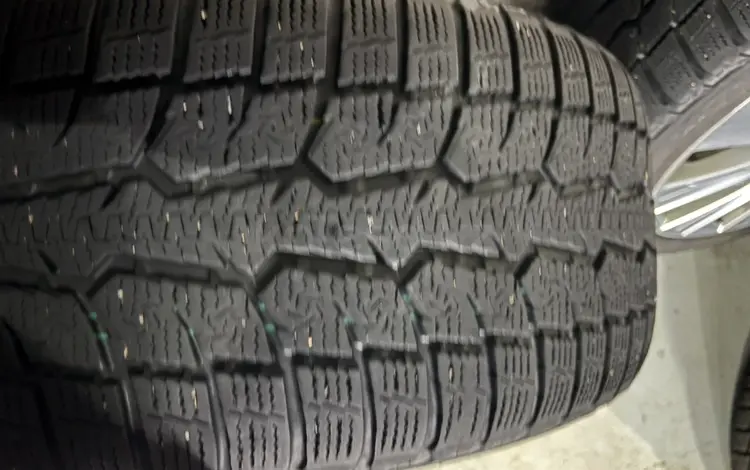 Диски с шинами за 400 000 тг. в Астана