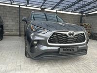 Toyota Highlander 2022 года за 20 000 000 тг. в Алматы