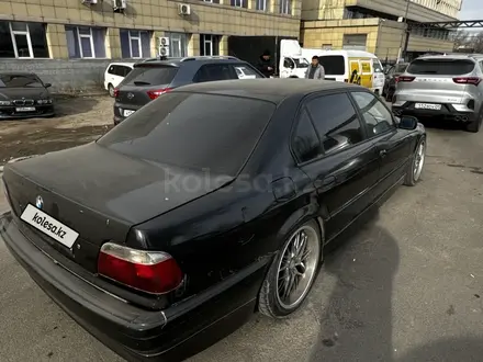 BMW 728 1996 года за 2 700 000 тг. в Алматы – фото 2