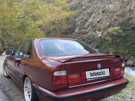 BMW 530 1991 года за 3 200 000 тг. в Алматы – фото 2