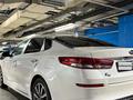 Kia K5 2018 года за 8 500 000 тг. в Алматы – фото 2