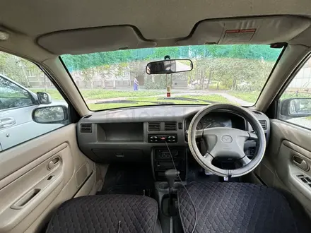 Mazda Demio 1998 года за 1 200 000 тг. в Усть-Каменогорск – фото 3