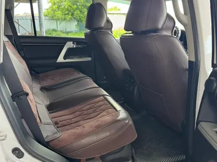 Toyota Land Cruiser 2012 года за 21 650 000 тг. в Астана – фото 11