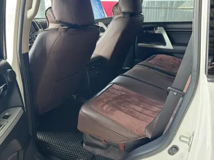 Toyota Land Cruiser 2012 года за 21 650 000 тг. в Астана – фото 12