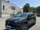 Toyota RAV4 2025 года за 18 000 000 тг. в Алматы