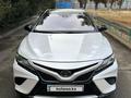 Toyota Camry 2019 года за 13 000 000 тг. в Алматы – фото 5