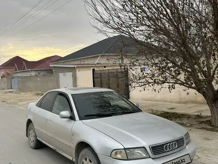 Audi A4 1997 года за 2 000 000 тг. в Жанаозен – фото 2