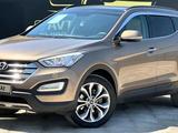 Hyundai Santa Fe 2014 года за 10 500 000 тг. в Атырау – фото 3