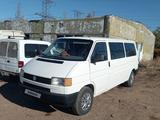 Volkswagen Caravelle 1994 годаfor2 700 000 тг. в Кокшетау – фото 2