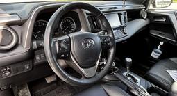 Toyota RAV4 2019 года за 13 900 000 тг. в Кокшетау – фото 4