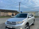 Toyota Highlander 2012 годаүшін9 800 000 тг. в Актау