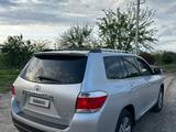 Toyota Highlander 2012 годаүшін9 800 000 тг. в Актау – фото 4