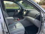 Toyota Highlander 2012 годаүшін9 800 000 тг. в Актау – фото 5