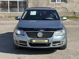 Volkswagen Passat 2005 года за 3 650 000 тг. в Актобе – фото 2