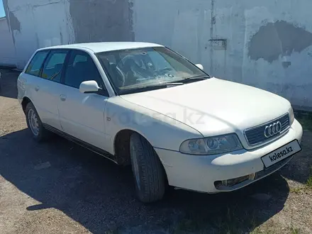 Audi A4 2001 года за 2 500 000 тг. в Караганда – фото 2