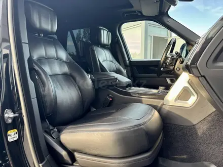 Land Rover Range Rover 2019 года за 40 000 000 тг. в Астана – фото 13