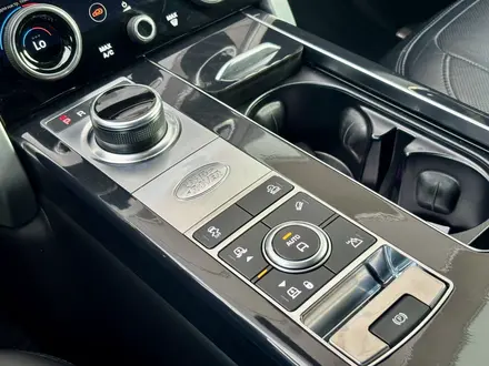 Land Rover Range Rover 2019 года за 40 000 000 тг. в Астана – фото 18