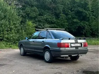 Audi 80