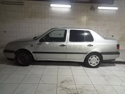 Volkswagen Vento 1993 года за 2 100 000 тг. в Уральск – фото 12
