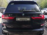 BMW X7 2020 года за 55 000 000 тг. в Алматы – фото 2