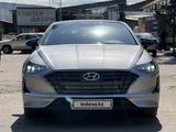 Hyundai Sonata 2022 годаүшін10 800 000 тг. в Алматы – фото 2
