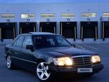 Mercedes-Benz E 200 1995 года за 2 550 000 тг. в Караганда