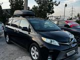 Toyota Sienna 2013 года за 12 000 000 тг. в Шымкент