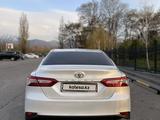 Toyota Camry 2019 годаfor12 100 000 тг. в Алматы – фото 5