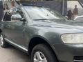 Volkswagen Touareg 2004 годаүшін4 200 000 тг. в Алматы