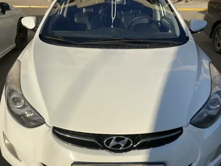 Hyundai Avante 2011 года за 5 500 000 тг. в Уральск