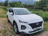 Hyundai Santa Fe 2019 годаfor12 900 000 тг. в Алматы