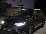 Mitsubishi Outlander 2017 года за 7 800 000 тг. в Шымкент