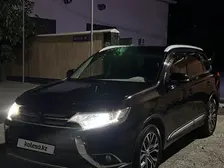 Mitsubishi Outlander, 2017