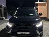 Mitsubishi Outlander 2017 года за 7 800 000 тг. в Шымкент – фото 2