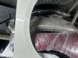 Крыло переднее на Range Rover Voque L322 за 40 000 тг. в Алматы
