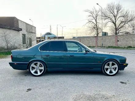 BMW 525 1995 года за 2 900 000 тг. в Шымкент – фото 15