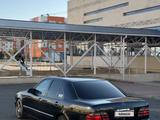 Mercedes-Benz E 320 1999 года за 3 500 000 тг. в Талдыкорган – фото 4